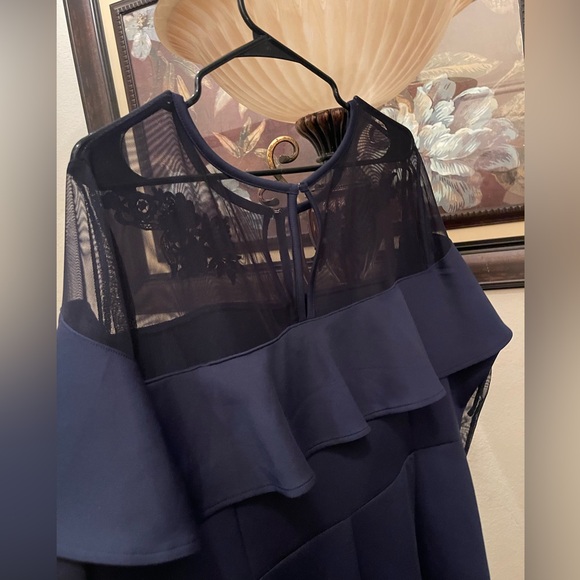 Lane Bryant dress size 22/24 stretching material. Please check all picture - Picture 5 of 14